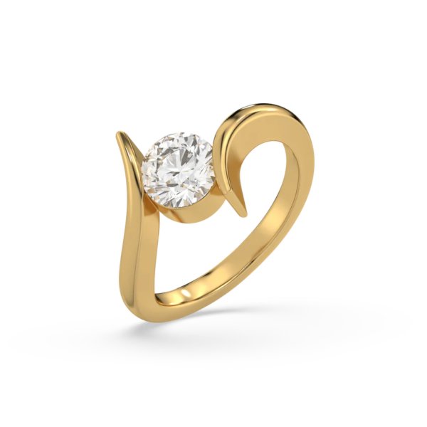 Curved Elegance - Lab Diamond Solitaire Ring