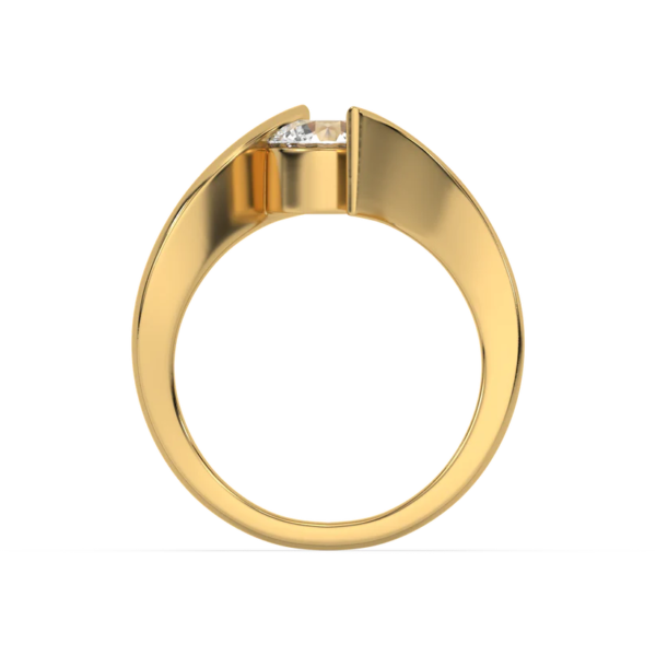 Curved Elegance - Lab Diamond Solitaire Ring